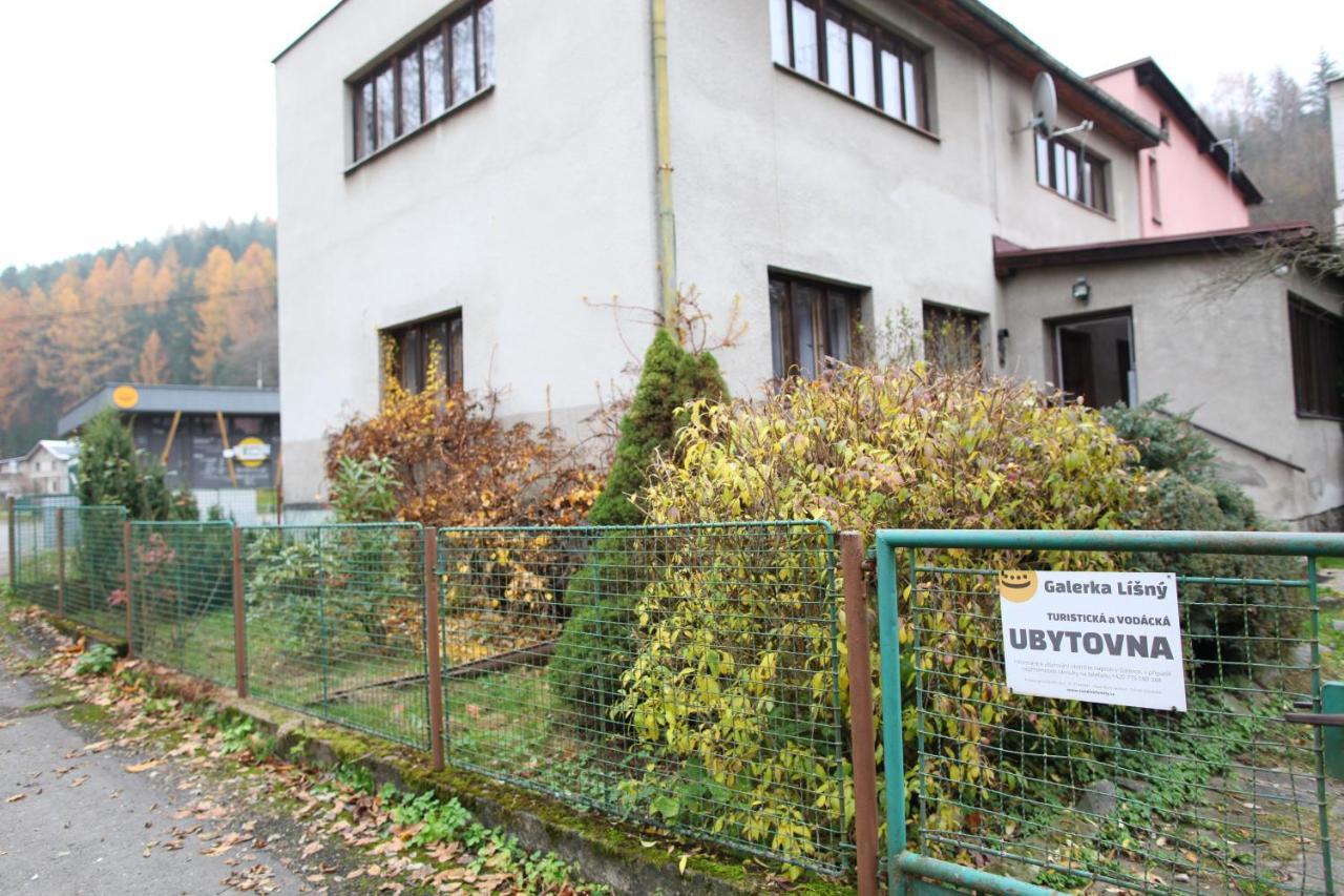 Galerka Lisny Hotel Kültér fotó