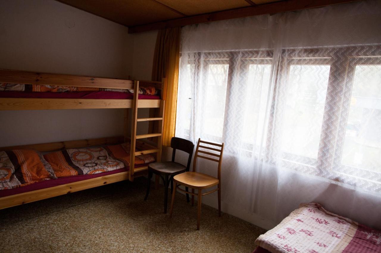 Galerka Lisny Hotel Kültér fotó